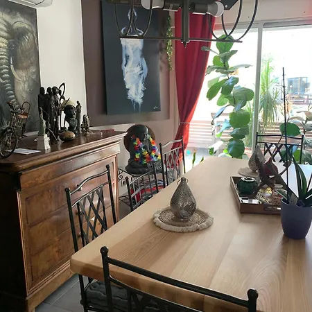 بيت للعطل Amairadou Maison De *