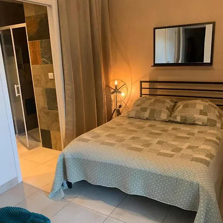 Amairadou Maison De *