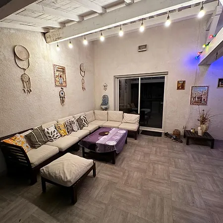 بيت للعطل Amairadou Maison De *