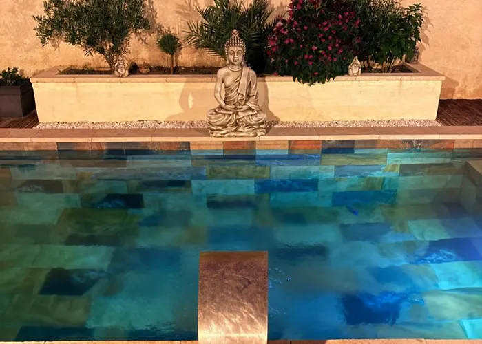 Amairadou Maison De Nyaraló *